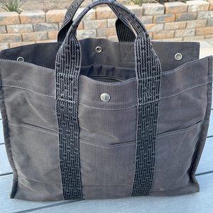 Hermès tote bag